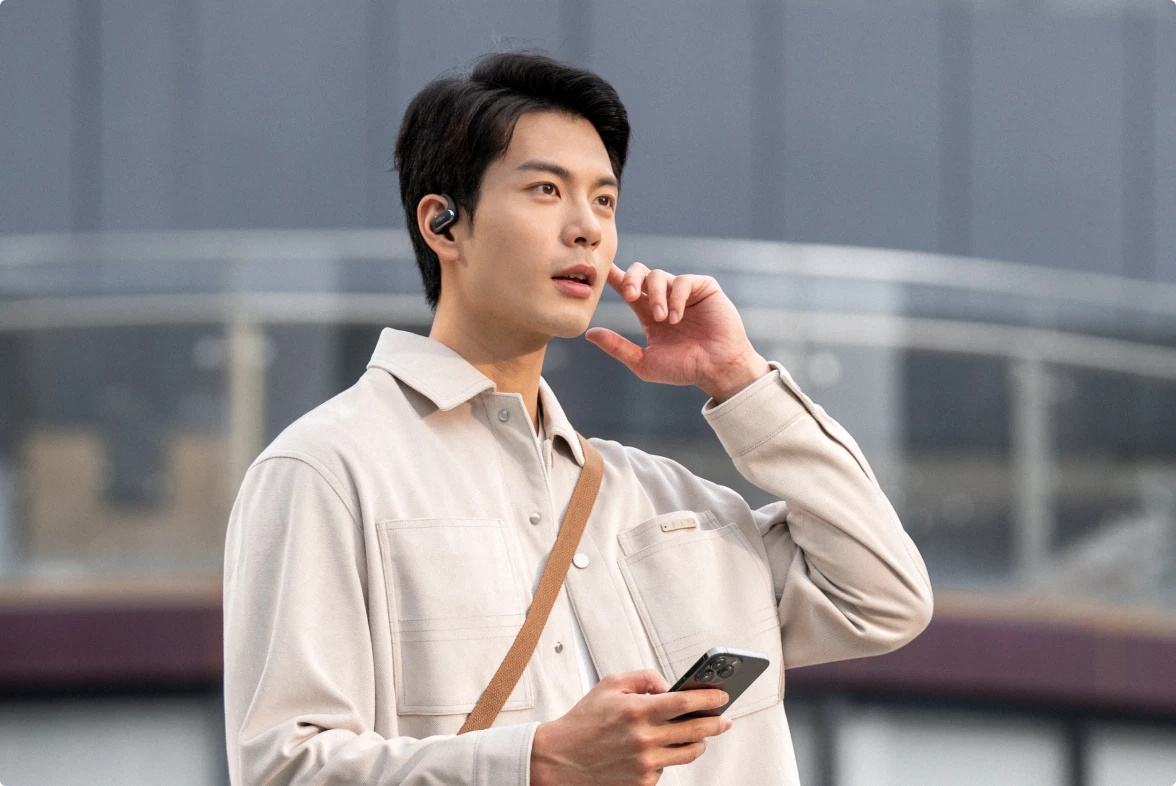 frame_1108-1 open ear design for situational awareness