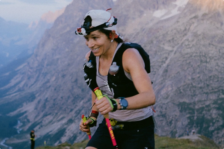 shokz_uk_1_openfit_bg_running_3_9_696982f0-449b-4f57-abef-f9115e060c32 Shokz Headphones for trail running